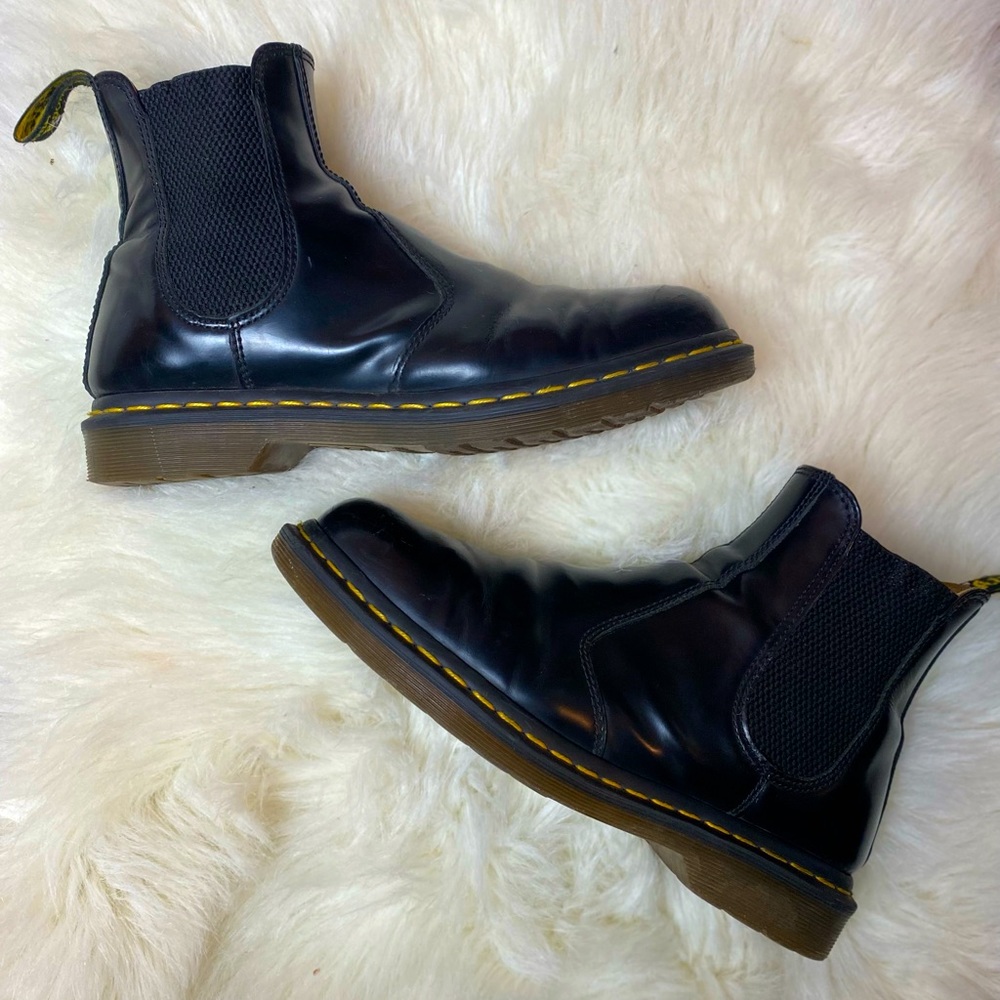 Dr. Martens Chelsea boots 2976 - yellow stitch